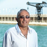 אפרים רז